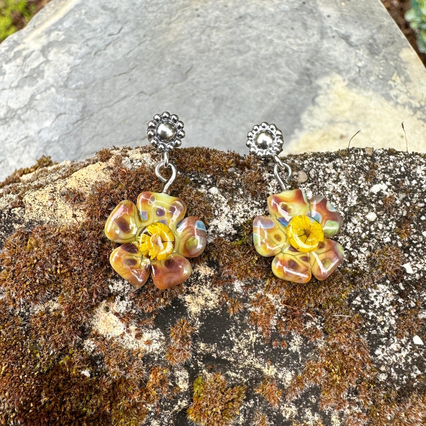 Flower Earrings - The Glass Acorn