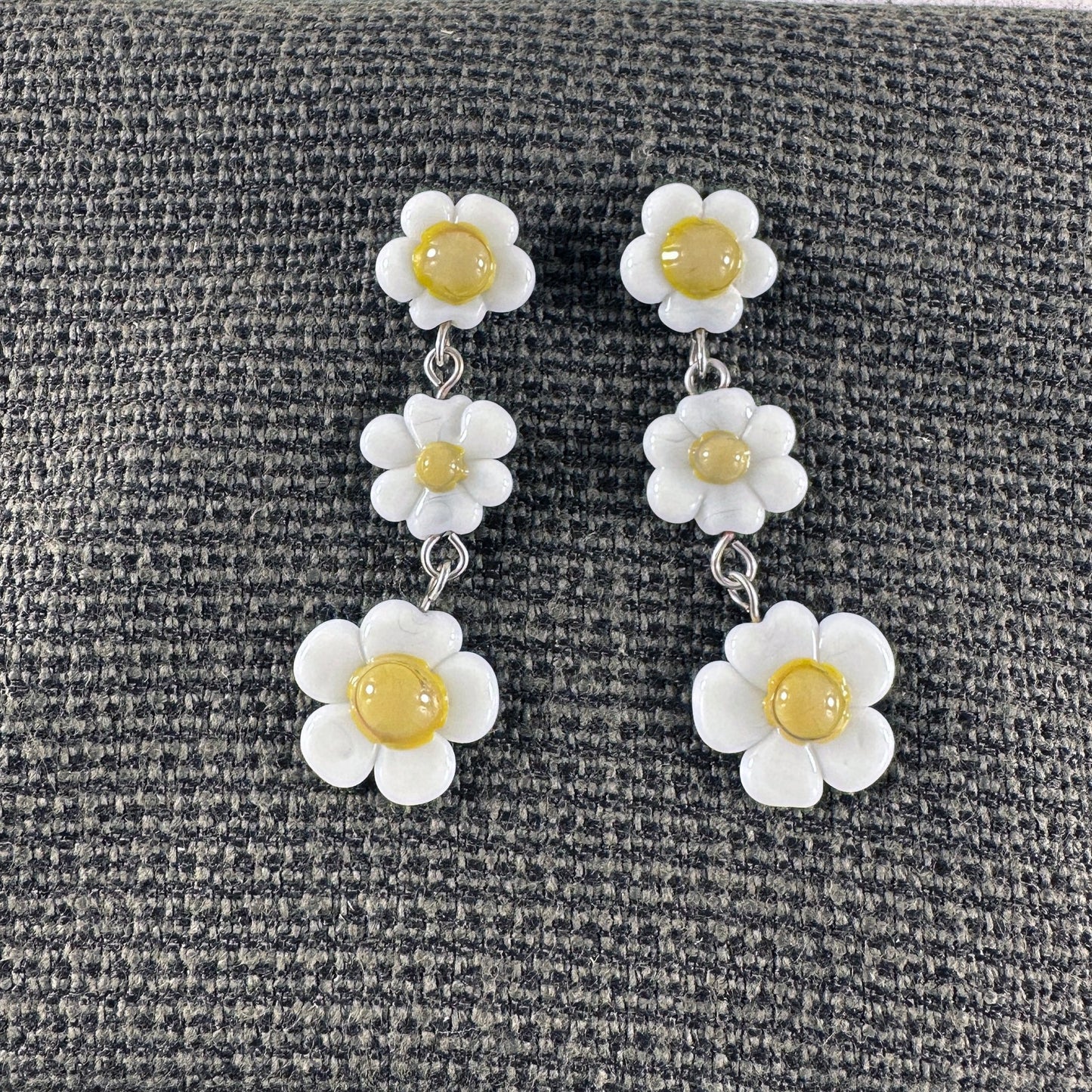 Daisy Chain Earrings - The Glass Acorn